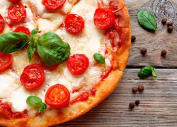 pizza margarita receta italiana